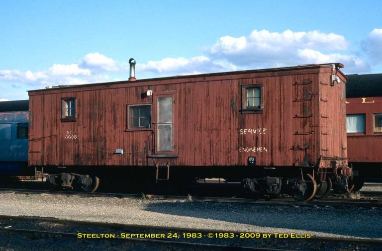 36′ Wooden Box Bunk Cars | Algoma Central in HO Scale